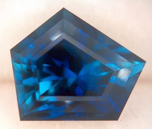 untreated sapphire custom faceting