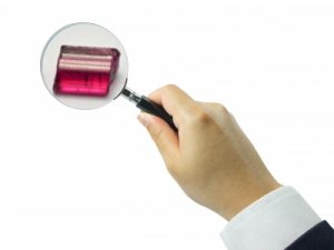 rough gemstone evaluation